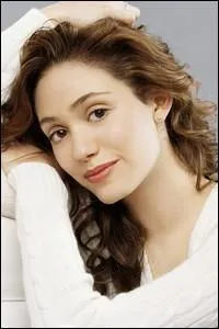 Quel est le nom de cette actrice qui fut notamment à l'affiche des films « Le Fantôme de l'Opéra », « Poséidon » ou encore « Dragonball Evolution »  ?