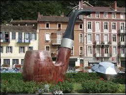 Nous partons la d&eacute;couverte de Saint-Claude. Capitale de la pipe, elle se situe en r&eacute;gion ...