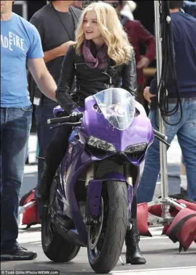 Avec qui a-t-elle tourné plus d'une fois ?