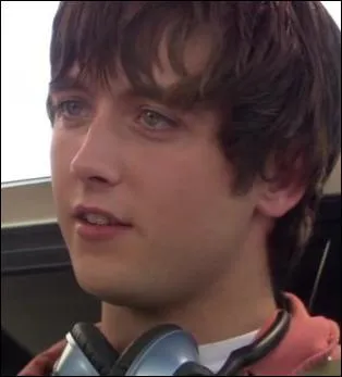 Comment s'appelle le fils de Doug ?