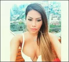 Qui aime la bookeuse en secret ?