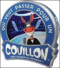 Combien de cartes sont distribuées aux 4 joueurs (2 équipes de 2 joueurs) de «couillon» ?