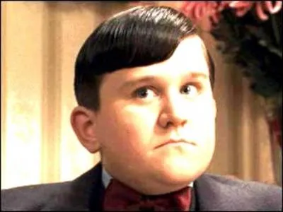 Comment s'appelle le meilleur ami de Dudley à tête de rat, qui va avec lui au zoo ?