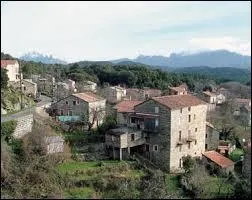 Nous partons sur l'Ile de Beauté, à la découverte de San-Gavino-di-Carbini. Village de l'arrondissement de Sartène, il se situe dans le département ...