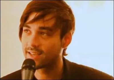 Comment s'appelle son lapin ?