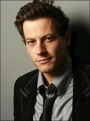 Ioan Gruffudd est le personnage principal de la série « Forever », qui passe sur TF1. Dans quel film de super-héros a-t-on pu le découvrir auparavant  ?