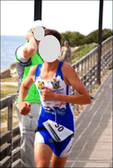 Vous êtes 300 m avant la ligne d'arrivée. Que faites-vous ?