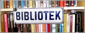 De quel auteur peut-on visiter le musée aménagé dans son propre appartement situé au 85 Drottninggatan ?
