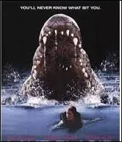 En 1999, un crocodile géant sème la terreur dans ce long-métrage réunissant notamment Bridget Fonda, Bill Pullman et Oliver Platt. Quel est son titre ?
