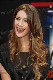 A-t-elle des frères ou surs ?