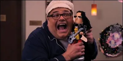 Comment se nomme l'hôtel que Reginald Bitters dirige ?