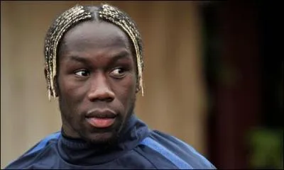 À quelle équipe appartient ce joueur ?