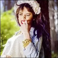 Elle joue dans "Violetta".