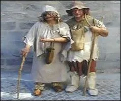 Que deviennent les « hardes » si elles sont désignées par un terme littéraire ?