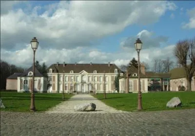 Le département du Nord n'est pas frontalier de celui :