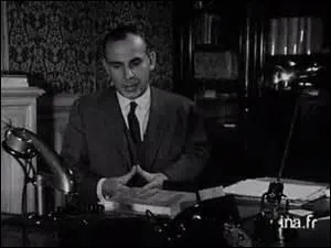 Pour Georges Elgozy la chance est la « Seule explication admissible de la réussite d'autrui. ».
Que refuse-t-on donc d'admettre pour celui qui réussit ?