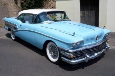 Quelle est cette Buick ?