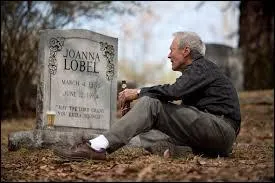 Pour la question n°13, je vais vous laisser une chance sur deux ! Dans ce film, vous pouvez voir "Clint Eastwood" sous le nom de "Gus Lobel". Trouvez son nom !