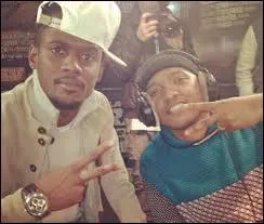 Qui a chanté "Clown" ?