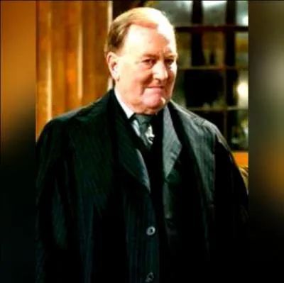 Quelle est la boisson que prend Cornelius Fudge aux Trois Balais ?