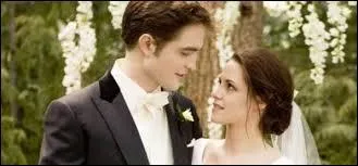 De quelle nature est la fille de Bella et Edward ?