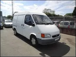 Pouvez-vous me donner le nom de ce véhicule ?