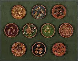 Les Ganjifas sont un jeu de cartes circulaires.Dans quel pays a-t-il été populaire ?