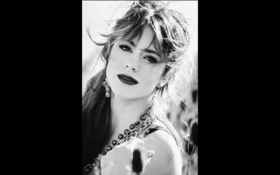 Nous, nous sommes des :