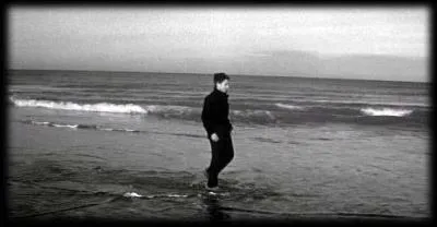 A quel mouvement associe-t-on Rivette, Godard et Truffault ?