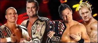 Tag Team Championship : The Hart Dynasty vs Chris Jericho et The Miz.