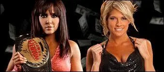 Women's Championship : Kelly Kelly vs Layla.