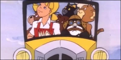 Que font Caroline et ses amis dans le dessin animé du même nom ?