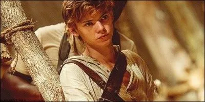 Avant que Thomas arrive, qu'est-ce que Newt a essayé de faire ?