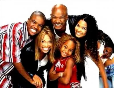 Production associée = .................... et.................... .