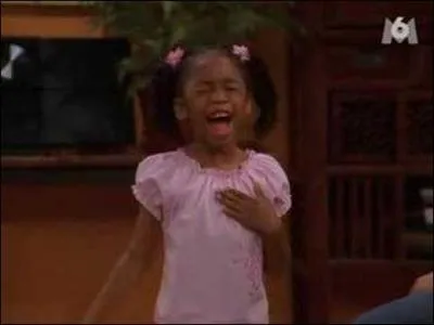 Comment s'appelle la petite sur de Franklin ?