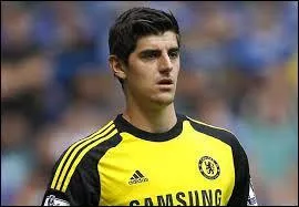 Qui est ce joueur de foot ?