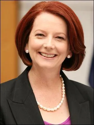 De quelle nation Julia Gillard a-t-elle dirigé le gouvernement de 2010 à 2013 ?
