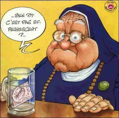 Certains membres de la communauté religieuse, comme par exemple les abbesses sont appelés 'mère' quel qualificatif lui adjoint-on lorsqu'elle est une sorte de 'directrice' ?