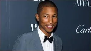 En 2014, il devient commissaire d'une exposition nommée :