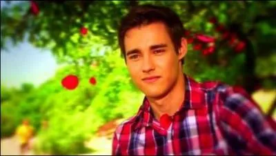 Quelle est sa nationalité ?