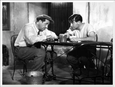 Comment s'appelle le café de César Olivier dans "Marius" ?