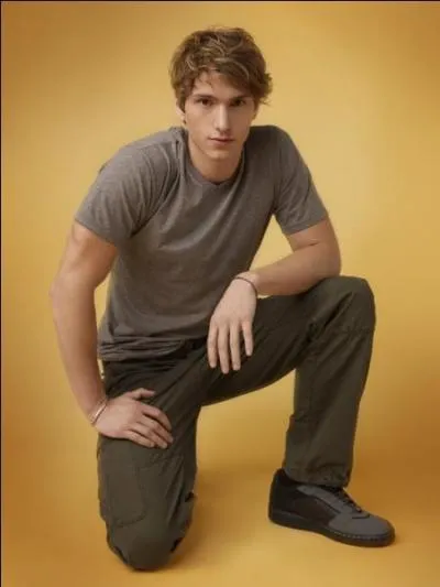 Qui est le petit copain d'Amy ?