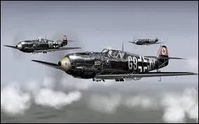 Le 15 août 1940, quel pays a aussi connu un "jeudi noir" sur son territoire ?