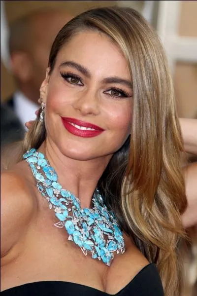 Sofia Vergara a maintenant une étoile très convoitée sur Hollywood Boulevard ! Quand était l'inauguration de la cérémonie ?