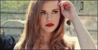 Dans quelle saison Lydia devient-elle une Banshee ?