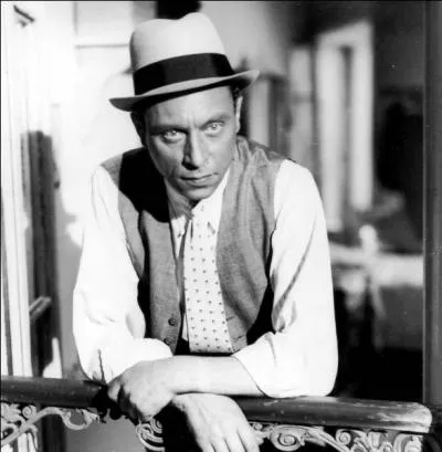 Qui se cache sous le nom de "Monsieur Edmond" dans "H&ocirc;tel du Nord" ?