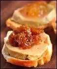 Je peux aussi vous proposer des canapés au foie gras ...