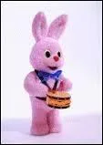 Avez-vous reconnu ce sympathique lapin ? Si oui, de quelle sorte de produits nous vante-t-il les mérites dans des publicités télévisuelles ?