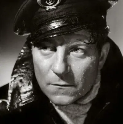 De quel bateau Jean Gabin est-il le capitaine dans "Remorques" ?