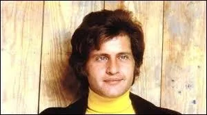 Laquelle de ces chansons appartient à Joe Dassin ?